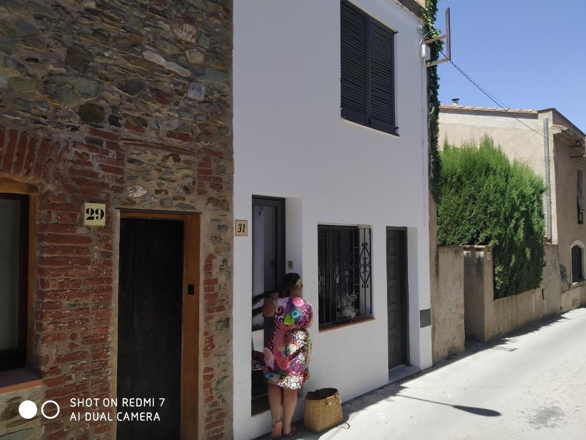 Can Cactus Garriguella Exterior photo
